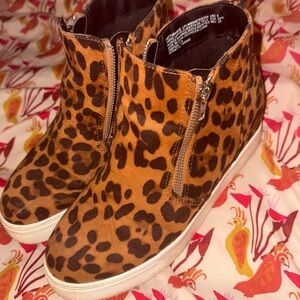 Leopard Print High-Top Sneakers